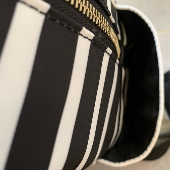KATE SPADE LARGE BACKPACK DAWN SAILING STRIPE - Picture 8 of 8